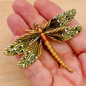 Vintage E. (Erwin) Pearl Gold Tone Hand Painted Enamel Dragonfly Brooch, Romantic Dragonfly Pin, Vintage Gift Ideas, Unique Dragonfly Brooch