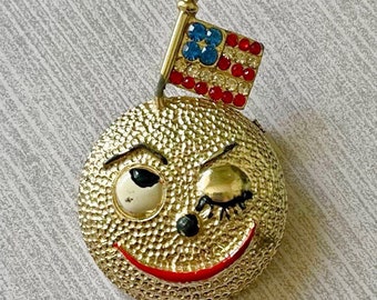Unique Vintage Gold Tone Commemorative July 29, 1969 Moon Landing Brooch, Keepsake Brooch, Moon Landing Pin, Vintage Collectible Jewelry
