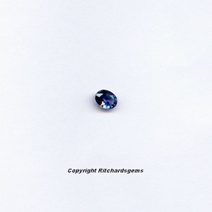 Zaffiro blu sfaccettato ovale naturale Ceylon 5 x 4 mm per uno