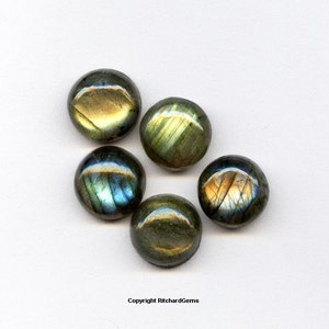 10 mm Natural Labradorite Round Cut Cabochon For One