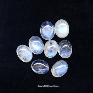 9x7 mm Oval Cut Rainbow Moonstone Cabochon