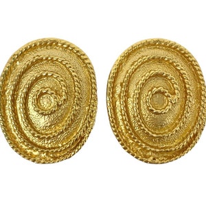 Gorgeous Vintage 1980s Chunky Gold Swirl Oval Clip On Earrings New Old Stock NOS