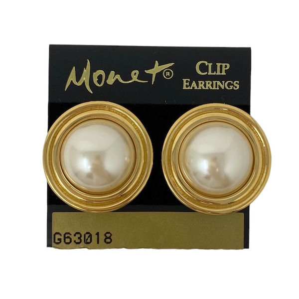 Vintage 1980s NOS MONET Gold & Pearl Round Clip On Earrings New Old Stock