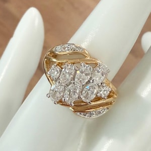 1990s Gold Galvanisierter Cubic Zirkonia Cocktail Ring, Größe 8