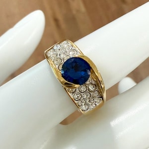 Anel de coquetel vintage de ouro 14 quilates galvanizado, azul safira e zircônia cúbica transparente, tamanho 8, novo, estoque antigo, NOS