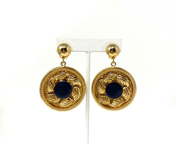 Vintage Navy Blue & Gold Leaf Repousse Clip Earri… - image 3