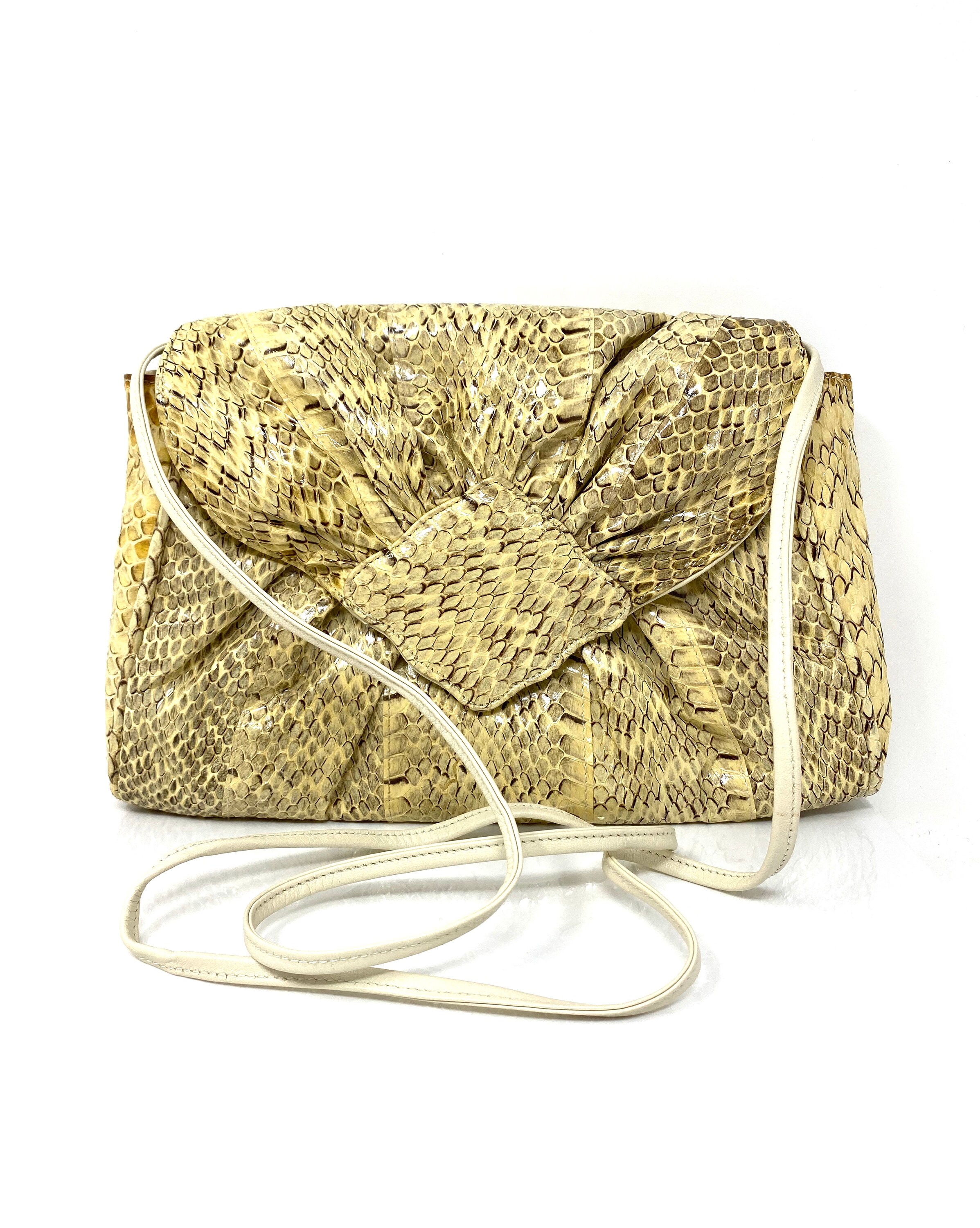 Andre cellini shop purse