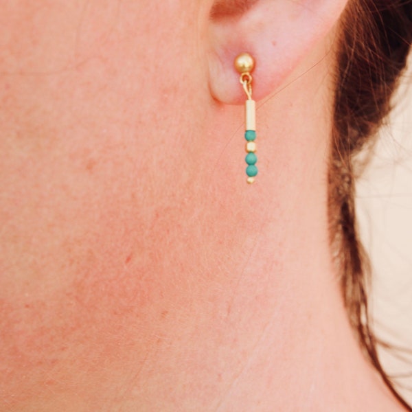 mini dying earrings, natural turquoise stones, fine gold, blue