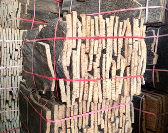 Natural cork bundle.