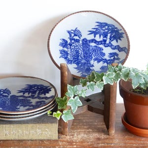 Japanese SET OF 4 Igezara porcelain plates, Meiji floral Ceramic, Arts Collectibles, antique Plate collector, blue and white decor, Sansui