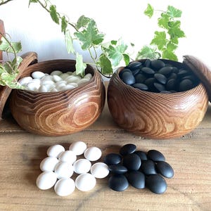 Antique Japanese Go Game Set with Wooden Bowls, Collectible Game Pieces