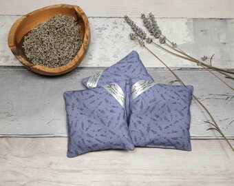 Lavender sachet bag, scented drawer sachet, dried lavender bag, lavender gift, birthday gift for Grandma, Mother's Day gift for Mum