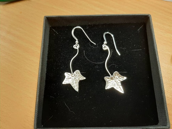 Silver Ivy Dangle Earring