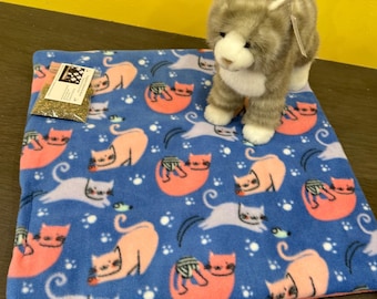 Kitties in Pink and Lavender on Blue Cat Napper