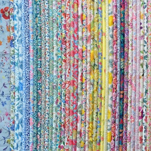 40 LIBERTY of London Fabric Tana Lawn 5 x 5 Patchwork pieces, squares 'Liberty Rainbow',Liberty Fabric Bundles image 7