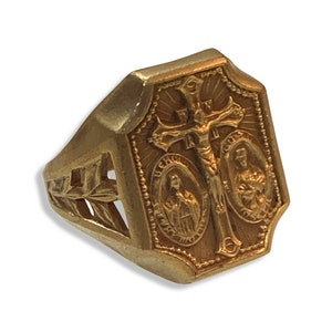 Vintage Jesus Mary & St. Joseph Pray for Us Gold Ring