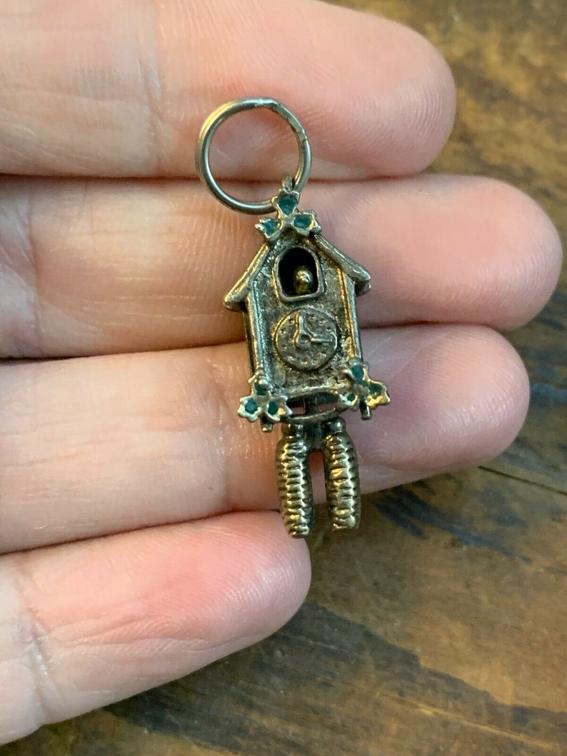 Movable Cuckoo Coo Coo Clock 3D Silver Vintage Charm