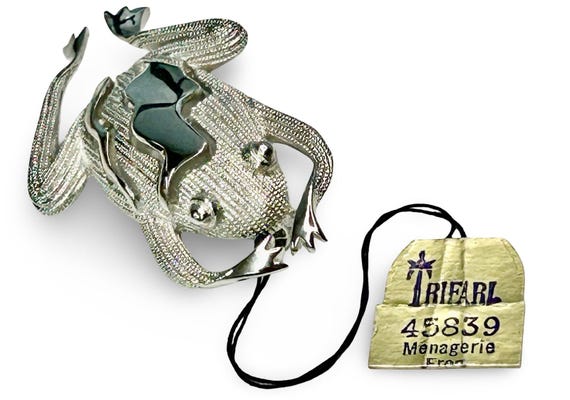 Crown Trifari Menagerie Frog Brooch  Textured & Gloss Silver-Tone
