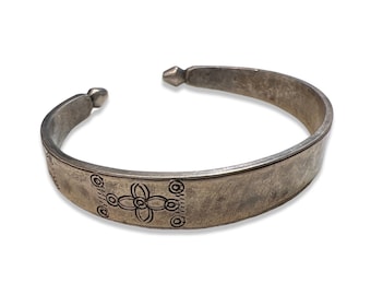 Pulsera victoriana de plata de ley con extremos puntiagudos y grabados, talla 7