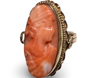 Vintage Pink Coral Cameo 14k Gold Size 5 Cocktail Ring