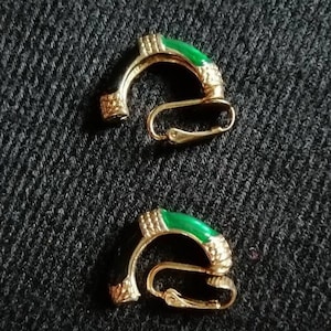 Vintage Green Enamel Clip On Earrings Gold Engraving Earrings