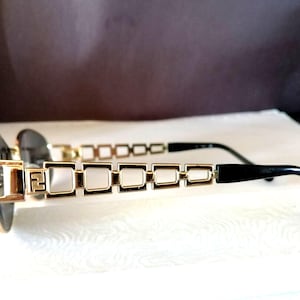 Vintage Fendi  Sunglasses Made in Italy 135 Gold Black 90S