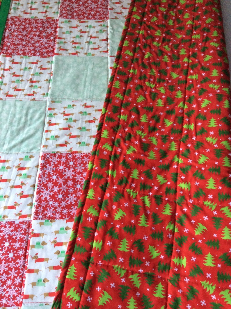 christmas quilt Dachshund Christmas quilt holiday quilt baby christmas blanket dog blanket