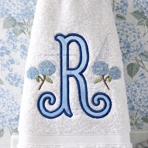 Hydrangea Embroidery Design, Mini Flower for Machine Embroidery, 3 sizes, 1", 1.5, 2 tall