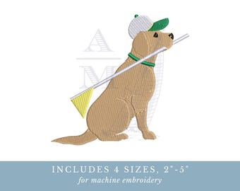 Desenho de bordado de cachorro golfista | labrador com bandeira | 4 tamanhos | labrador caddie inspirado no Masters | arquivo digital para bordado à máquina