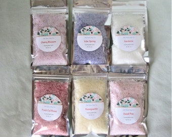 Foaming Bath Salts Gift Set/Spring Flower Collection/6 Flower Scents/Handmade Bath Salts/Gift for Her/Spa Gift Set