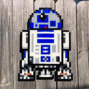 R2-D2 from Star Wars | wooden pixel art