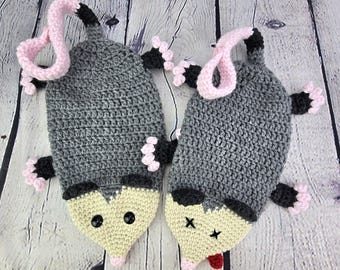 Mini Crochet Possum Grocery Bag Holder, Crochet Possum Birthday Gift, Opossum Bag Dispenser, Christmas Stocking, Renaissance Faire Cosplay