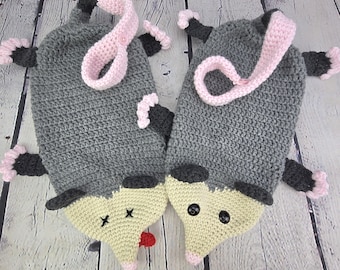 Crochet Possum Grocery Bag Holder, Opossum Bag Saver, Possum Bag Dispenser, Housewarming Gift, Christmas Stocking, Ren Faire Cosplay Pouch