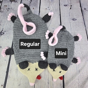 Crochet Possum Grocery Bag Holder, Opossum Bag Saver, Possum Bag Dispenser, Housewarming Gift, Christmas Stocking, Ren Faire Cosplay Pouch image 14