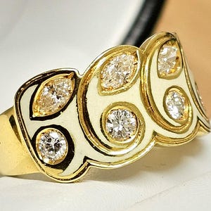 Rare Kutchinsky Diamond Ruby & Enamel Ring 18ct Yellow Gold. Vintage high quality ring with exceptional diamonds 18k Size O