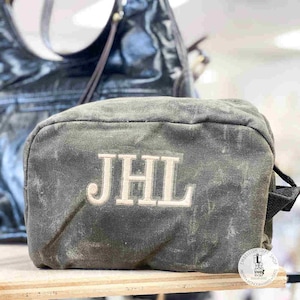 Personalized Dopp Kit | Personalized Graduation Gifts | Personalized Toiletry Bag | Personalized Guys Gifts| Monogrammed Groomsmen Gifts