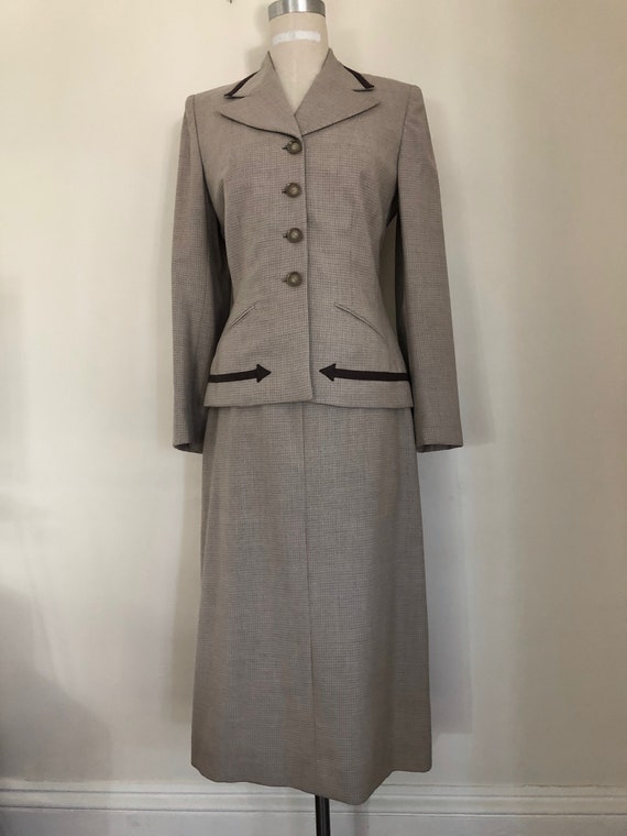 40's Womans Suit Tapered Jacket 2 pc Jacket and Sk