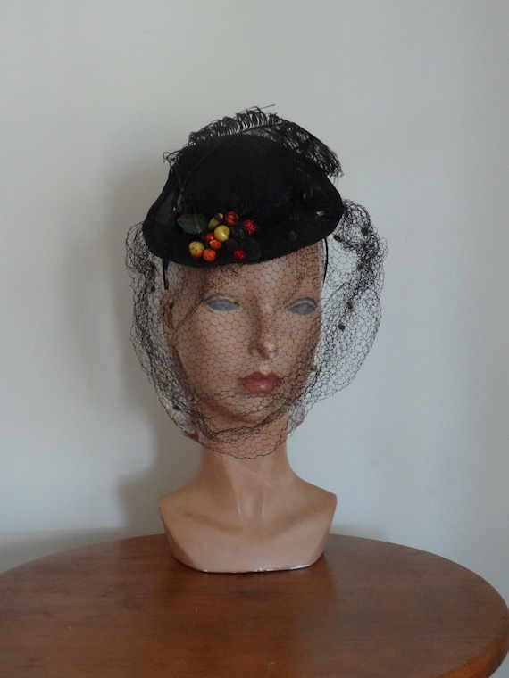 30's 40's Tilt Hat Straw Berries Feather Veiled Ha