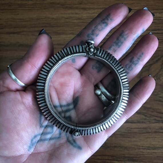 Indian silver bracelet. (Hinged). - image 2