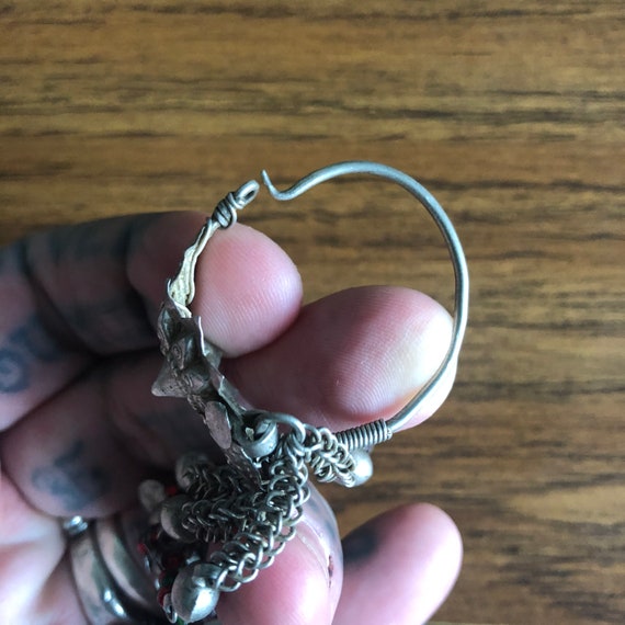 Silver Kuchi dangle earrings. - image 6