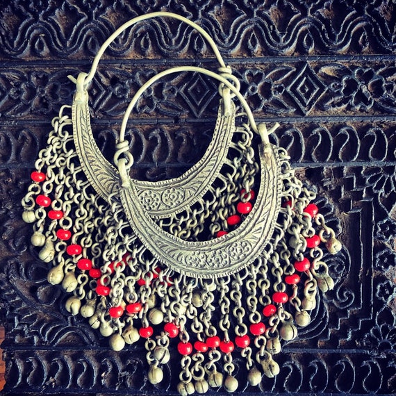 Premium quality Kashmiri earrings.