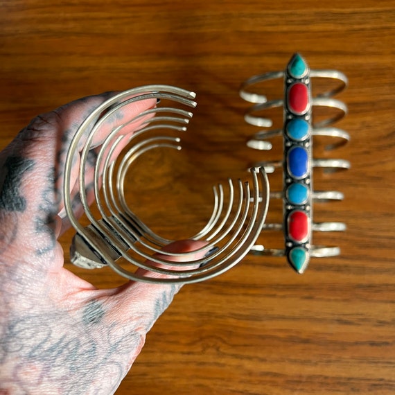 Long cuffs with reconstituted gems. - image 5