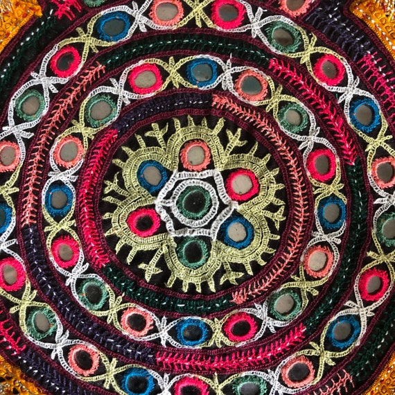 Banjara embroidered patch. H. - image 3