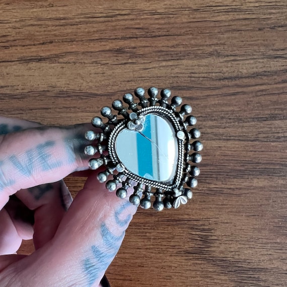 Reproduction, silver heart ring. - image 2