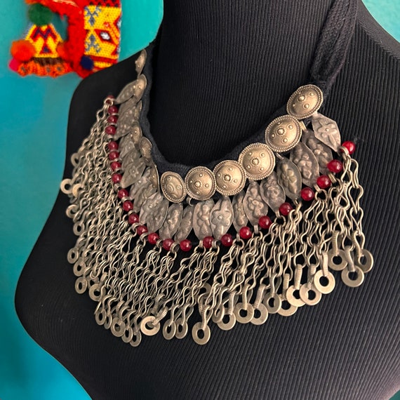 Kuchi "shoelace" necklace with red beads. #1. - image 5