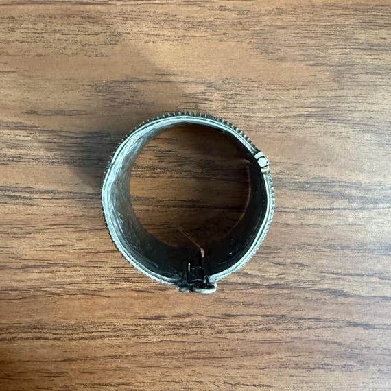 Hinged Kuchi bracelet. (Small). - image 8
