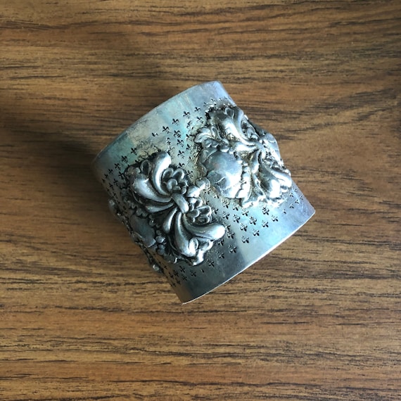 SALE. Vintage Peruvian repoussé cuff. - image 2