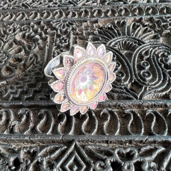 Antique flower ring from Delhi, India. - image 3