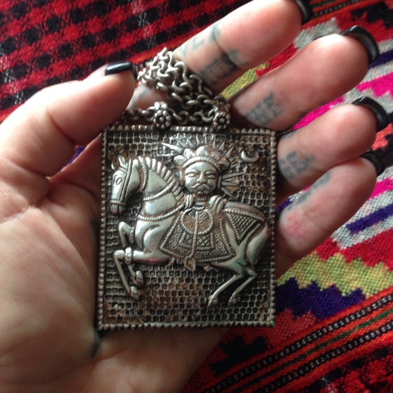 Huge silver devotional necklace. - image 2