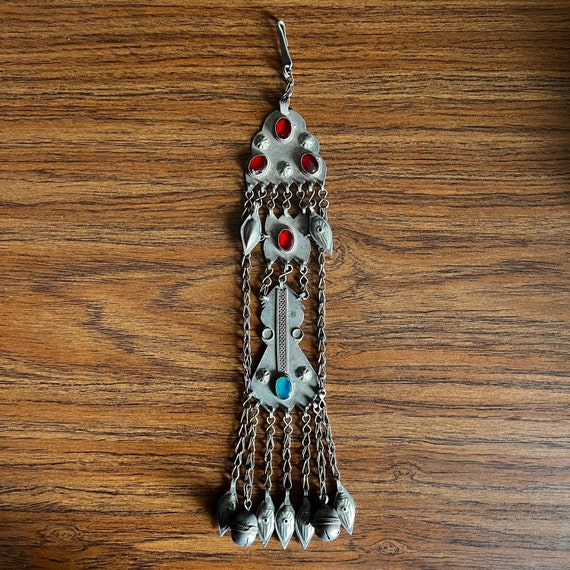 Veil/scarf ornament/pendant. - image 2